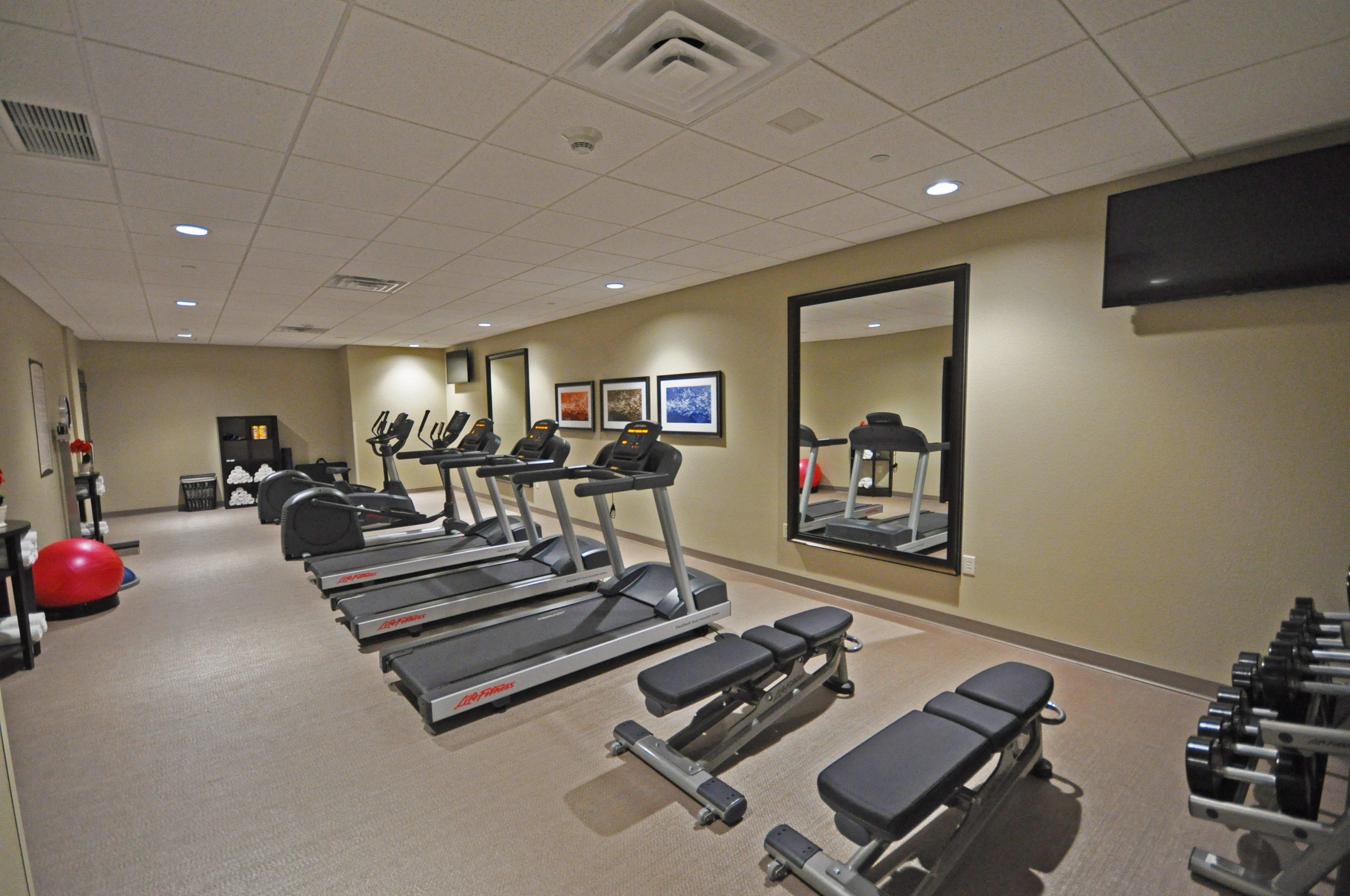 Staybridge Suites Eau Claire - Altoona By Ihg Luaran gambar