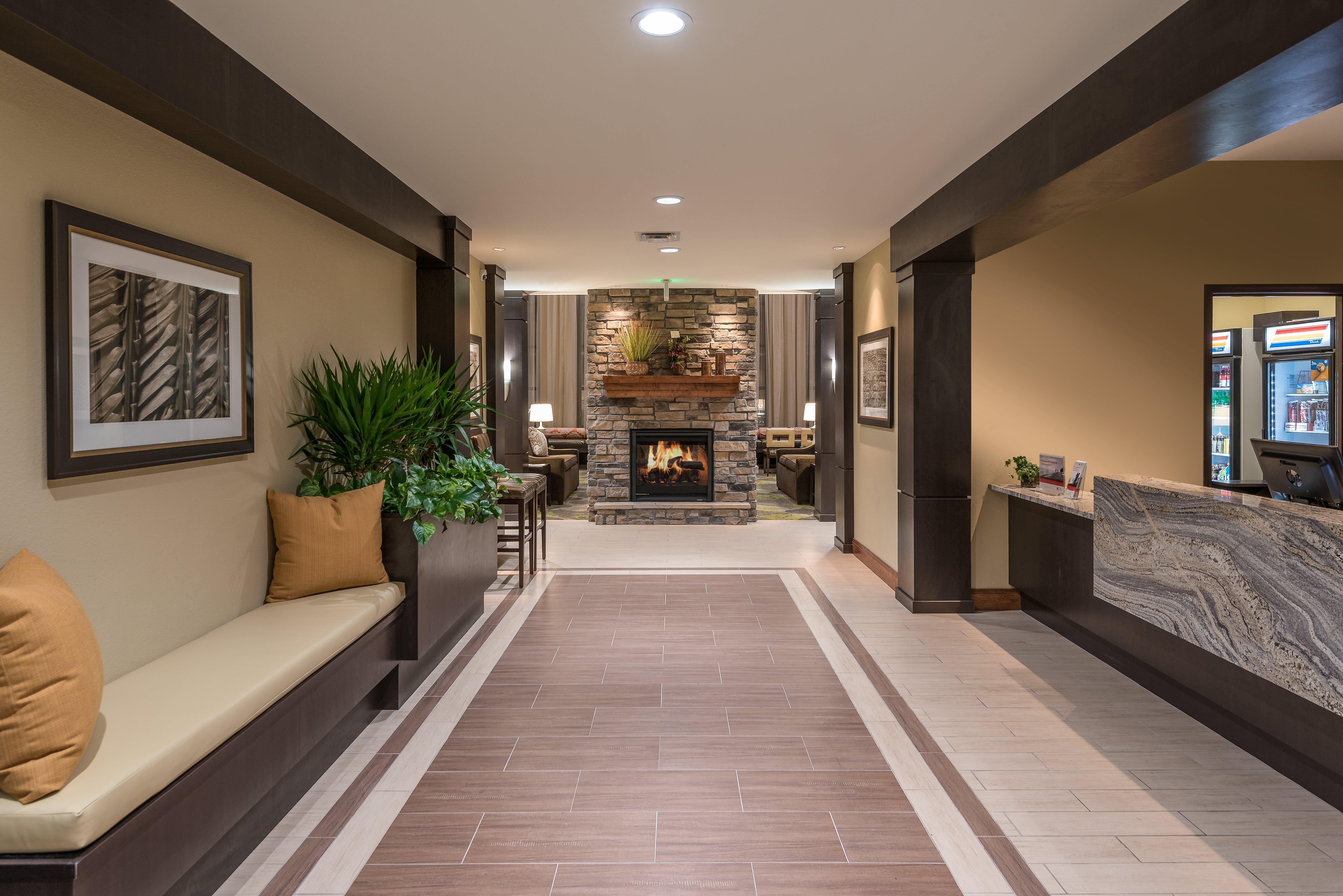Staybridge Suites Eau Claire - Altoona By Ihg Luaran gambar