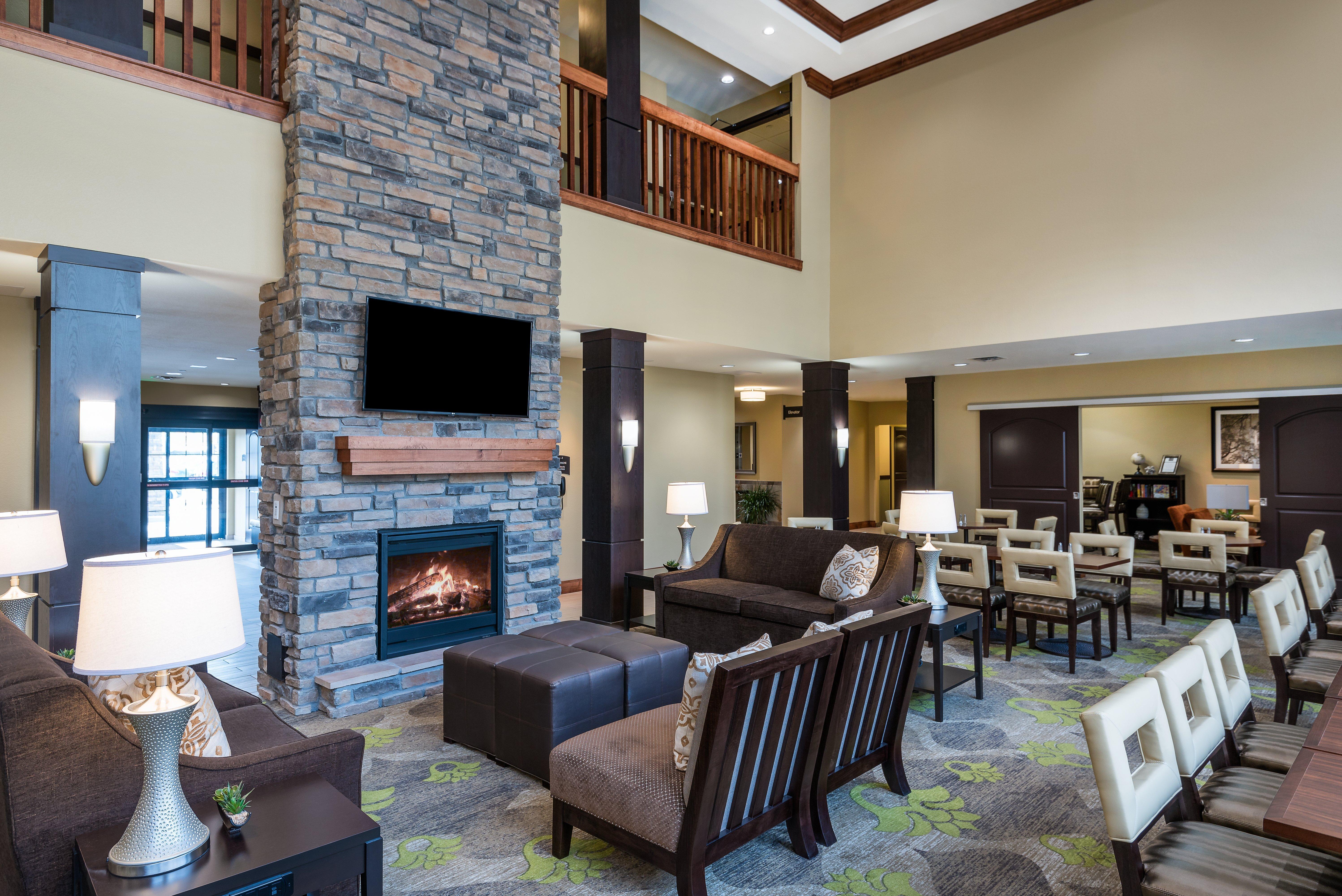 Staybridge Suites Eau Claire - Altoona By Ihg Luaran gambar