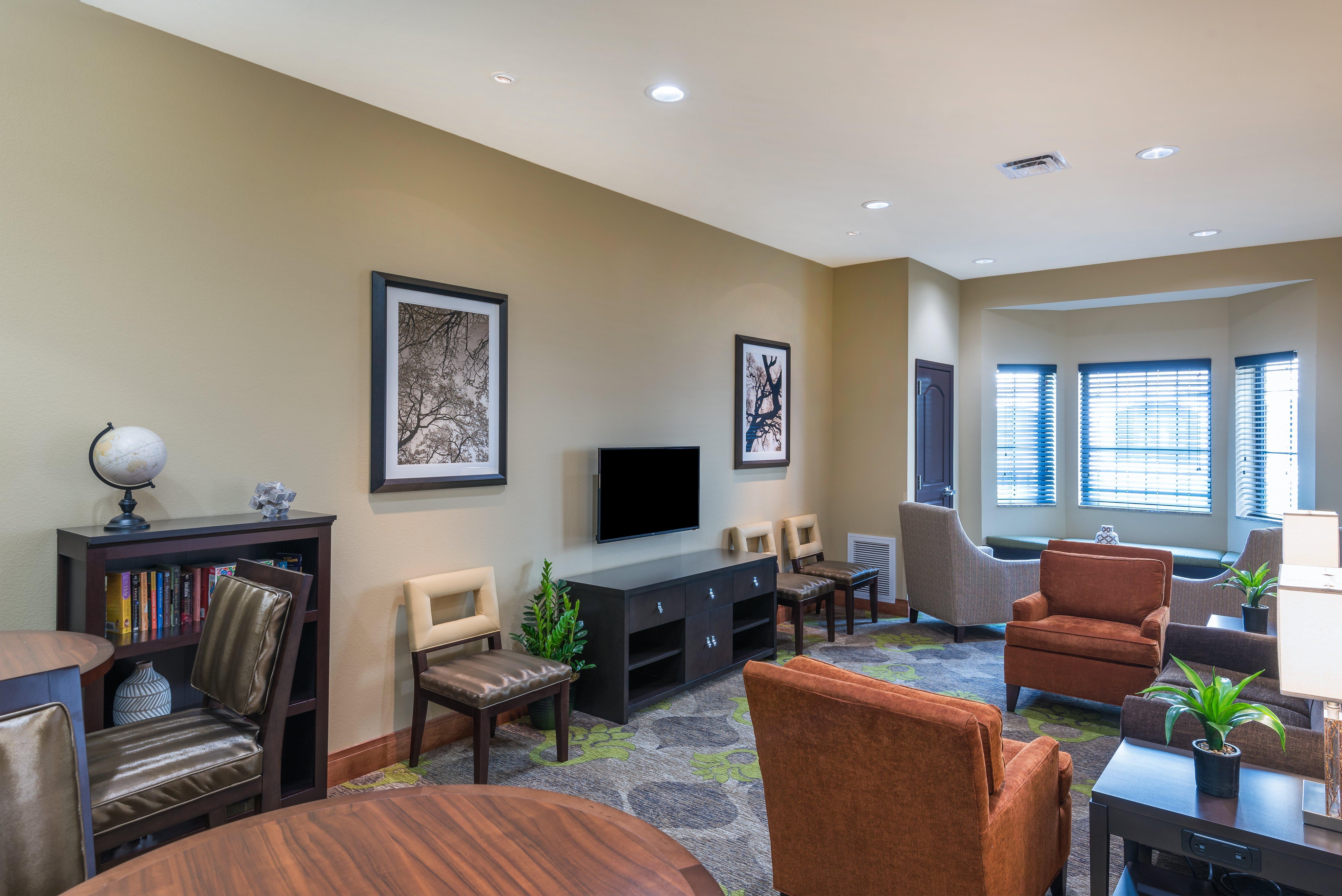 Staybridge Suites Eau Claire - Altoona By Ihg Luaran gambar