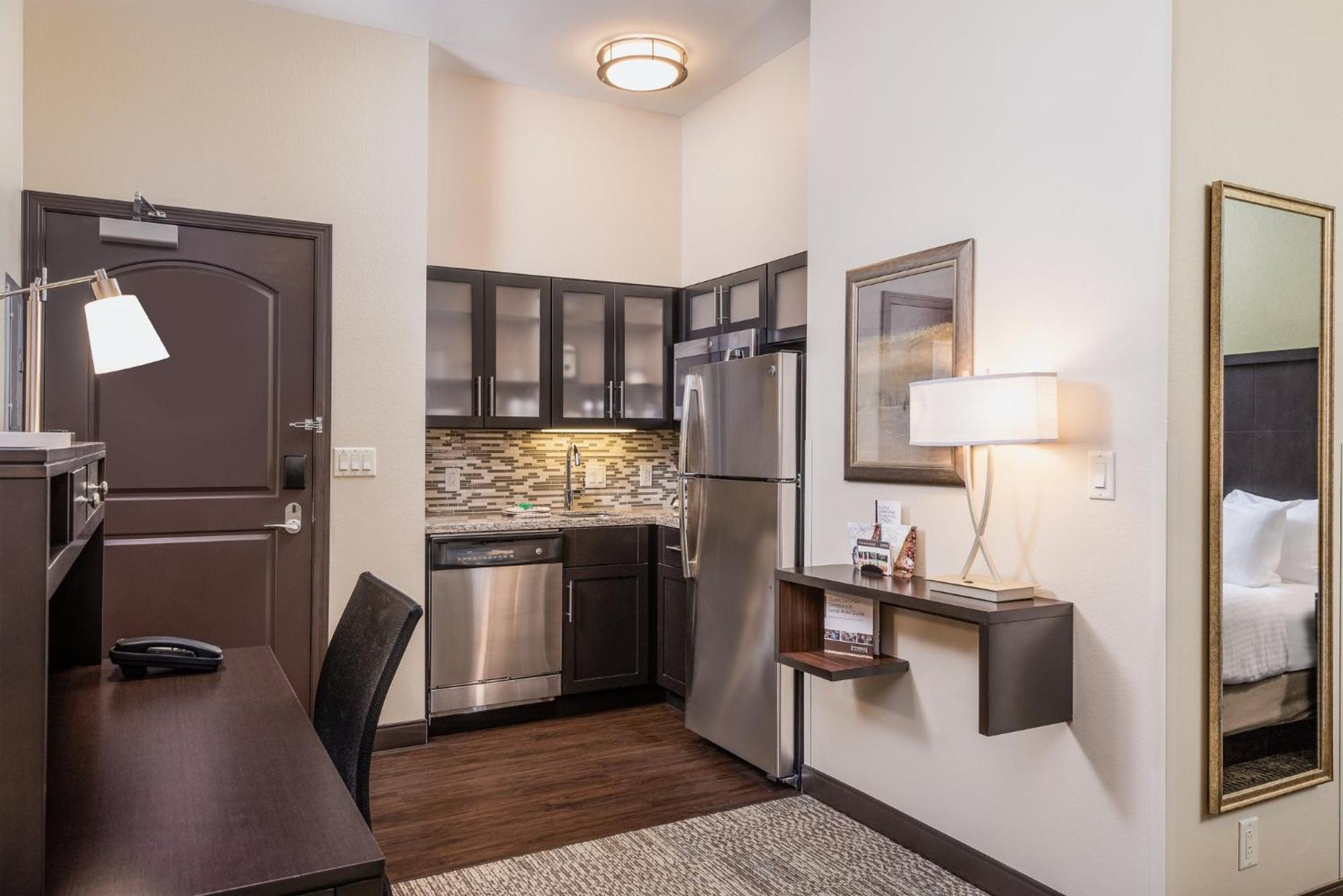 Staybridge Suites Eau Claire - Altoona By Ihg Luaran gambar
